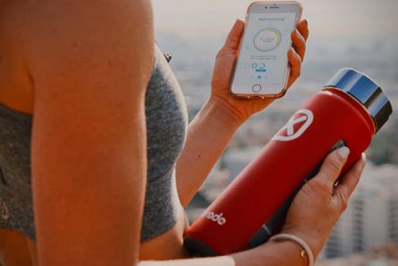 Bazaarian разместила на Kickstarter проект  Bazaarian-Hydrade-Smart-Water-Bottle-2019-photo-2-436x291