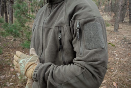 Helikon-Tex-Stratus-Heavy-Fleece-Review-2019-photo-9-436x291