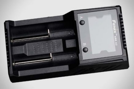 Fenix Lighting представила два новых зарядных устройства ARE-A2 и ARE-A4 Fenix-ARE-A2-Smart-Battery-Charger-2019-photo-4-436x291