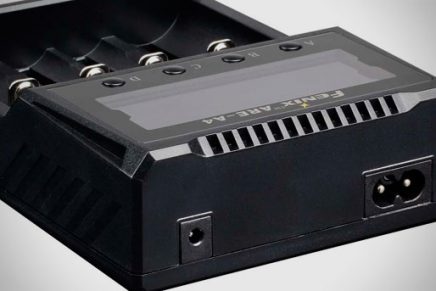 Fenix Lighting представила два новых зарядных устройства ARE-A2 и ARE-A4 Fenix-ARE-A4-Smart-Battery-Charger-2019-photo-3-436x291