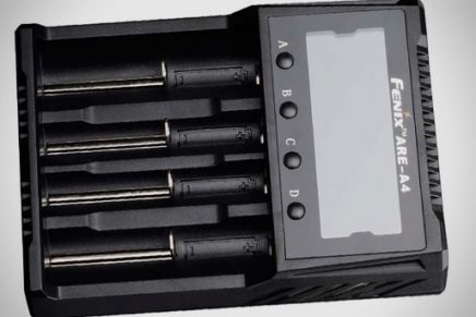 Fenix Lighting представила два новых зарядных устройства ARE-A2 и ARE-A4 Fenix-ARE-A4-Smart-Battery-Charger-2019-photo-4-436x291