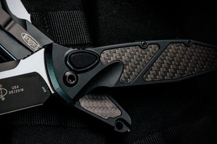 Лучший нож 2019 года по версии ежегодной специализированной выставки Blade Show 2019 Blade-Show-2019-Microtech-Socom-Elite-Auto-Folding-Knife-2019-photo-3-436x291