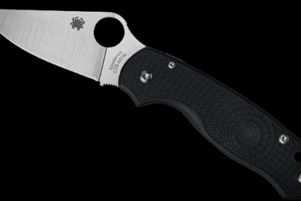 Лучший нож 2019 года по версии ежегодной специализированной выставки Blade Show 2019 Blade-Show-2019-Spyderco-Para-3-Lightweight-Folding-Knife-2019-photo-1-436x291