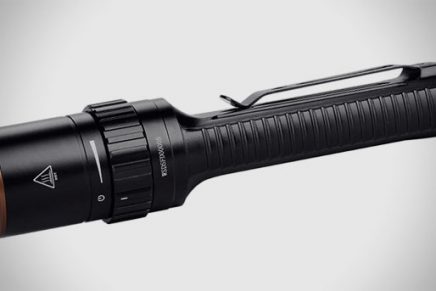 Fenix Lighting дополнила LD-серию новой моделью светодиодного фонаря Fenix LD42 Fenix-LD42-1000LM-LED-Flashlight-2019-photo-3-436x291