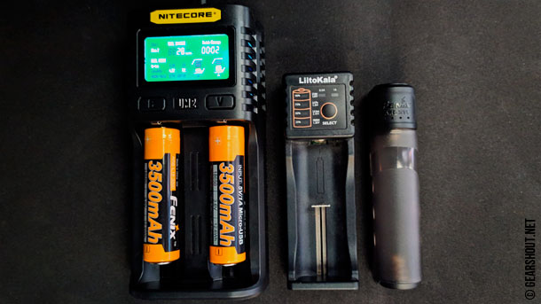 Nitecore-UM2-LCD-Display-Battery-Charger-Review-2019-photo-14