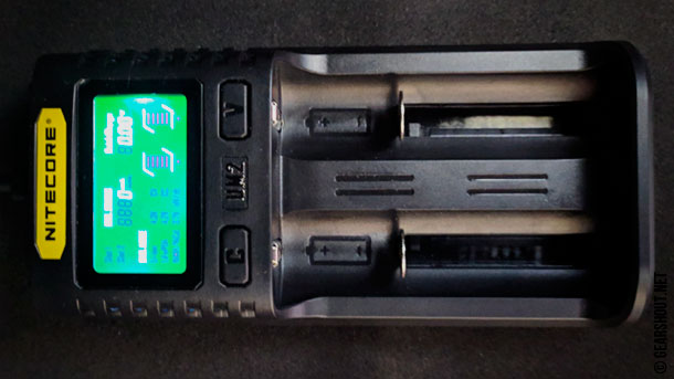 Nitecore-UM2-LCD-Display-Battery-Charger-Review-2019-photo-8