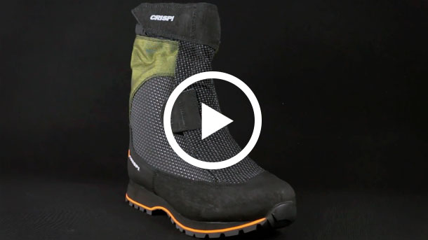 Видео: Демонстрация особенностей охотничьих ботинок Crispi Highland Mid