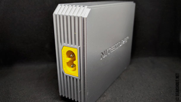 Nitecore-UA66Q-6-Port-68W-QC-USB-Power-Adapter-Review-2019-photo-3