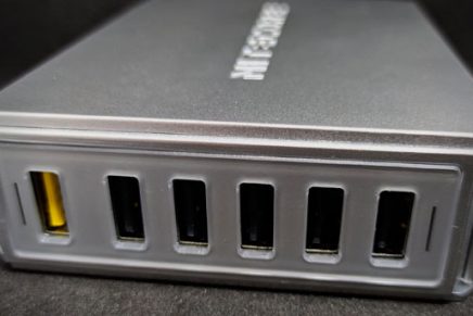 Первые впечатления от шестиканального зарядного устройства серии Nitecore UA66Q Nitecore-UA66Q-6-Port-68W-QC-USB-Power-Adapter-Review-2019-photo-5-436x291