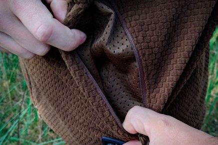 Ознакомительный обзор универсальной и легкой флисовой кофты Helikon-Tex Alpha Hoodie Jacket Helikon-Tex-Alpha-Hoodie-Jacket-Review-2019-photo-20-436x291