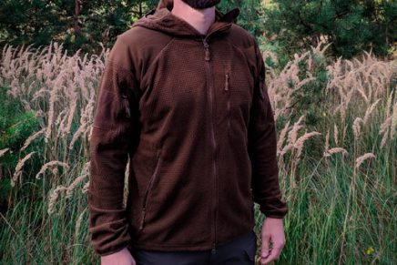 Ознакомительный обзор универсальной и легкой флисовой кофты Helikon-Tex Alpha Hoodie Jacket Helikon-Tex-Alpha-Hoodie-Jacket-Review-2019-photo-3-436x291