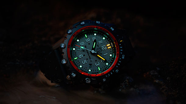 Luminox-Commando-Frogman-3300-Watch-2019-photo-1