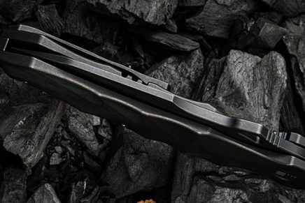 We-Knife-Co-Hecate-922-EDC-Folding-Knife-2019-photo-4-436x291