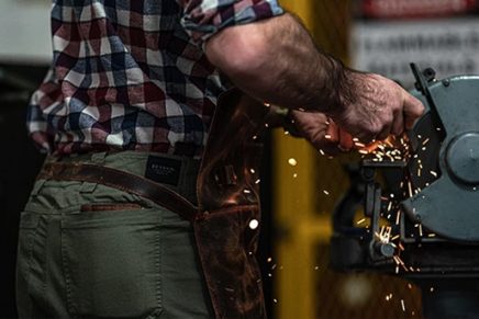 Beyond Clothing представила модель утилитарных повседневных брюк K5 - Maker’s Pant Beyond-Clothing-K5-Maker’s-Pant-2019-photo-4-436x291