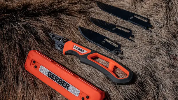 Gerber-Gear-Randy-Newberg-Hunting-Knives-2020-photo-6