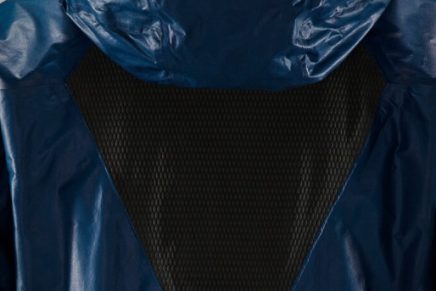 Бренд Haglöfs выпустил утепленную хардшелл куртку с технологией Gore-Tex ShakeDRY Haglofs-LIM-GTX-SHAKEDRY-Hood-Jacket-2020-photo-6-436x291