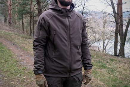 Chameleon-Soft-Shell-Spartan-Jacket-Secon-Review-2020-photo-3-436x291
