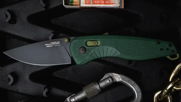 SOG-Aegis-AT-EDC-Folding-Knife-Video-2020-photo-2