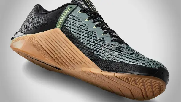 Nike анонсировала выход в продажу новой модели тренировочных кроссовок Metcon 6 Nike-Metcon-6-Training-Shoes-2020-photo-4