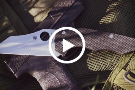 Spyderco-YoJumbo-EDC-Folding-Knife--Video-2020-photo-1