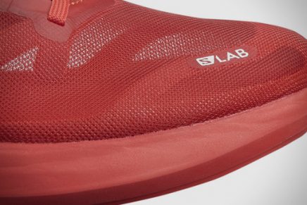Salomon-Slab-Phantasm-Running-Shoe-2021-photo-4-436x291