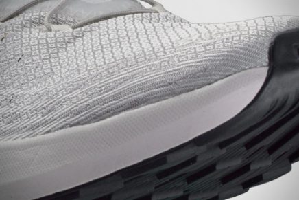 Salomon-Slab-Pulsar-Running-Shoe-2021-photo-3-436x291