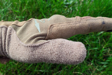 Обзор легких стрелковых перчаток HTX All Round Tactical Gloves Light, после длительного ношения HTX-All-Round-Tactical-Gloves-Light-Review-2020-photo-13-436x291
