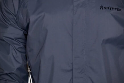 Презентация новой легкой и водостойкой ветровки Kryptek Trident Rain Jacket Kryptek-Trident-Rain-Jacket-Video-2020-photo-4-436x291