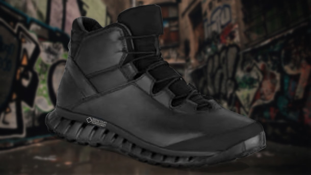 AKU-Urban-Assault-GTX-Tactical-Boots-2021-photo-1