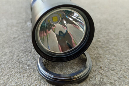 Первые впечатления от тактического светодиодного фонаря Klarus XT11GT Pro Klarus-XT11GT-Pro-LED-Flashlight-Review-2021-photo-14-436x291