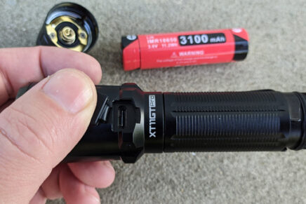 Первые впечатления от тактического светодиодного фонаря Klarus XT11GT Pro Klarus-XT11GT-Pro-LED-Flashlight-Review-2021-photo-18-436x291