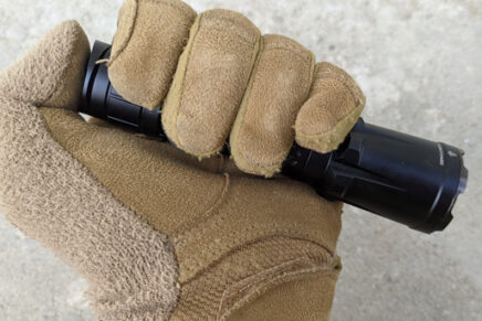 Первые впечатления от тактического светодиодного фонаря Klarus XT11GT Pro Klarus-XT11GT-Pro-LED-Flashlight-Review-2021-photo-19-436x291