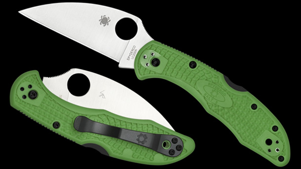 Spyderco-Salt-2-Green-EDC-Folding-Knife-Video-2021-photo-3