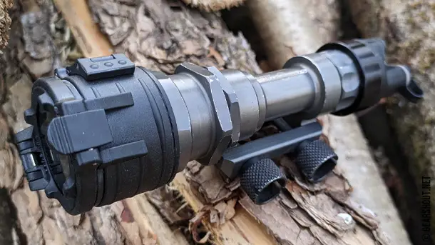 SureFire-M951-Tactical-Flashlight-Review-2021-photo-1