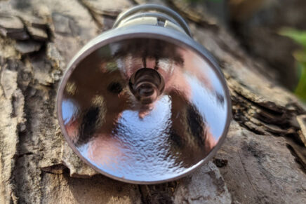 Ознакомительный обзор контрактного оружейного фонаря серии Surefire M951 SureFire-M951-Tactical-Flashlight-Review-2021-photo-13-436x291