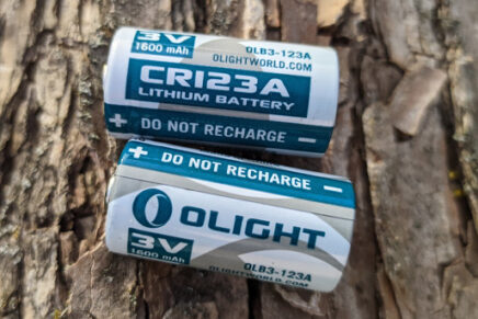 Ознакомительный обзор контрактного оружейного фонаря серии Surefire M951 SureFire-M951-Tactical-Flashlight-Review-2021-photo-18-436x291