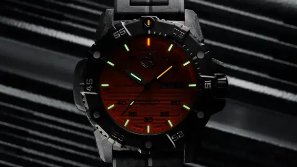 Luminox-Master-Carbon-SEAL-Automatic-Watch-2021-photo-4