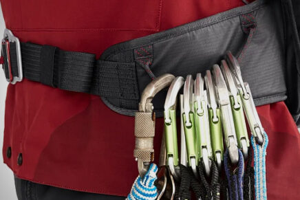 Klattermusen выпустил серии горнолыжных и альпинистских рюкзаков Trud и Höner Klattermusen-Honer-Mountaineering-Backpack-2021-photo-2-436x291