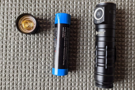 Первые впечатления от повседневного светодиодного фонаря WUBEN D1 Flood EDC Flashlight Wuben-D1-Flood-EDC-Flashlight-Review-2022-photo-11-436x291