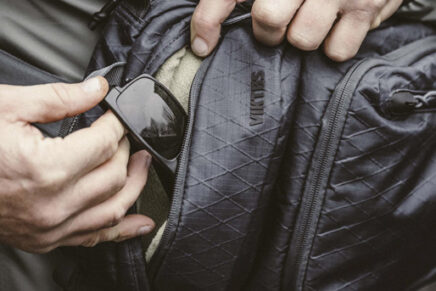 VIKTOS выпустил новую повседневную плечевую сумку Upscale XL Slingbag VIKTOS-Upscale-XL-Slingbag-2022-photo-3-436x291