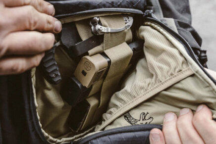 VIKTOS выпустил новую повседневную плечевую сумку Upscale XL Slingbag VIKTOS-Upscale-XL-Slingbag-2022-photo-5-436x291