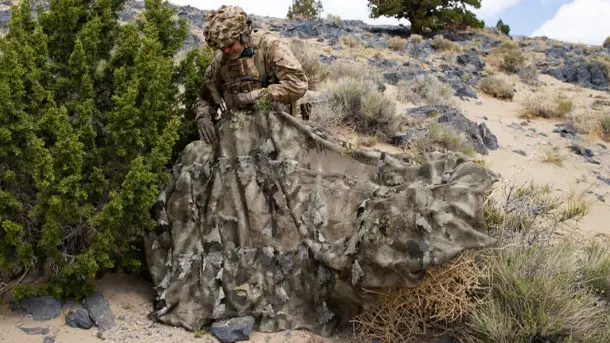 Beez-Combat-Systems-Predator-Ghillie-Spectralflage-Blanket-2022-photo-1