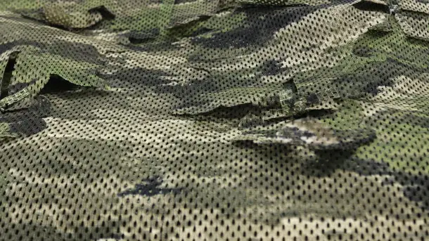 Beez-Combat-Systems-Predator-Ghillie-Spectralflage-Blanket-2022-photo-3