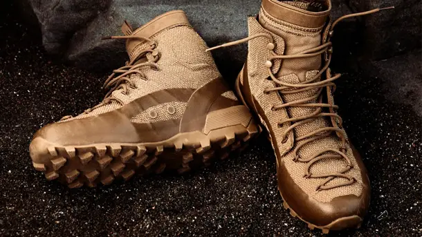 Naglev-Unico-Combat-Desert-Boots-2022-photo-1