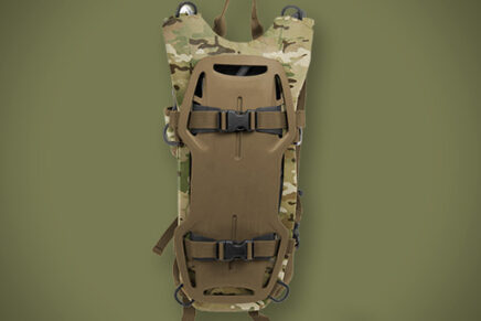 Aquamira выпустила новую линейку тактических гидратационных наплечников Tactical RIG Guardian