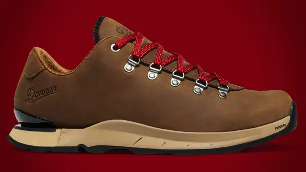 Danner-Mountain-Overlook-Shoes-2022-photo-1