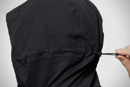 Jack Wolfskin представил новую серию облегченных мембранных курток Tapeless Jacket Jack-Wolfskin-Tapeless-Jacket-2022-photo-5-436x291