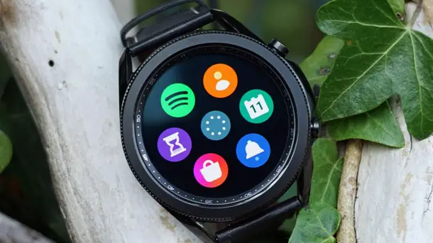 Best-Ttime-smartwatch-2022-photo-1