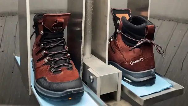 AKU-Boots-GoreTex-Test-Video-2022-photo-3