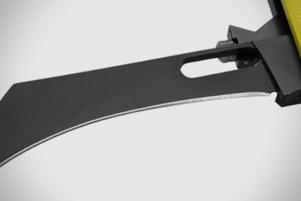 Марка Antonini представила новый аварийно-спасательный мультитул CAR SOS Rescue Tool Antonini-CAR-SOS-Rescue-Tool-2023-photo-4-436x291